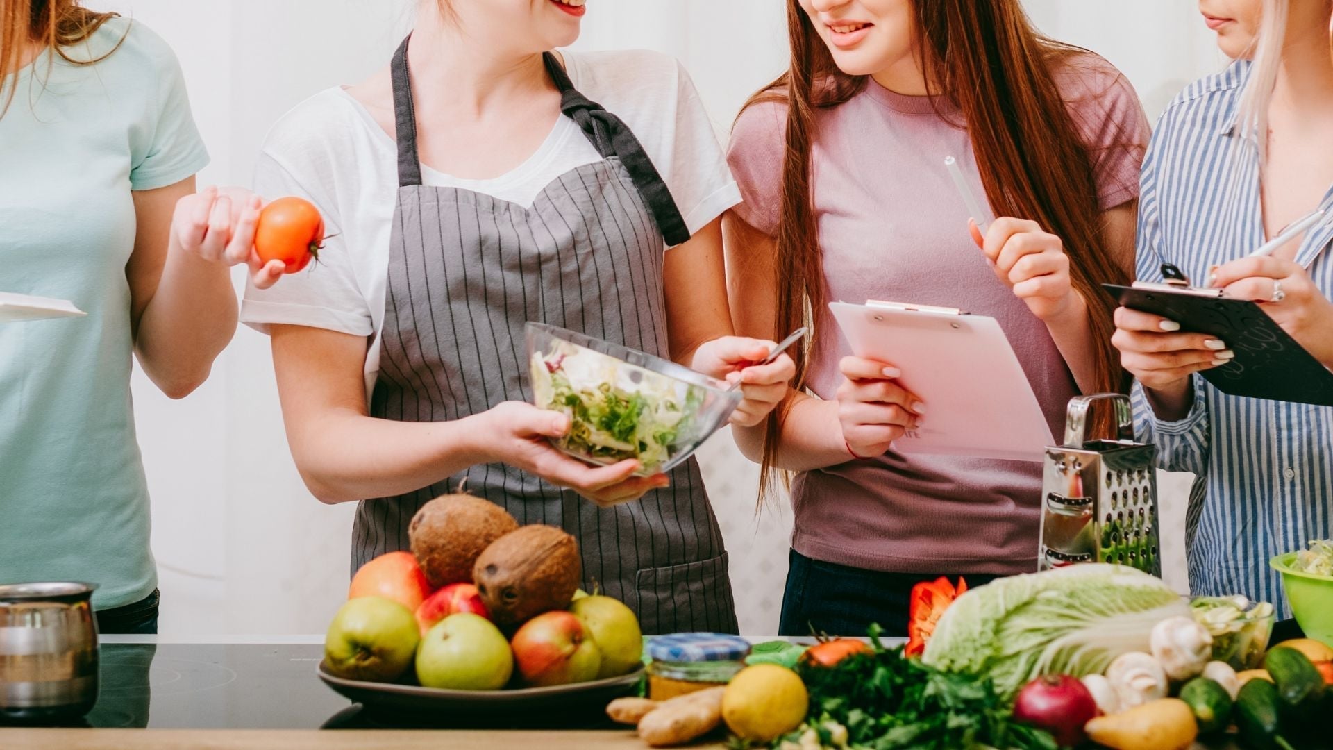 Healthy Fats for Women – Boost Hormones, Metabolism & Overall Wellness