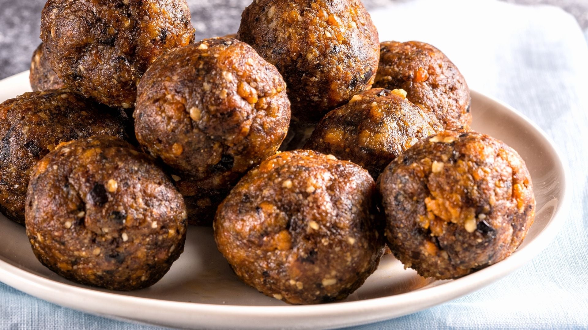 Paleo collagen energy balls